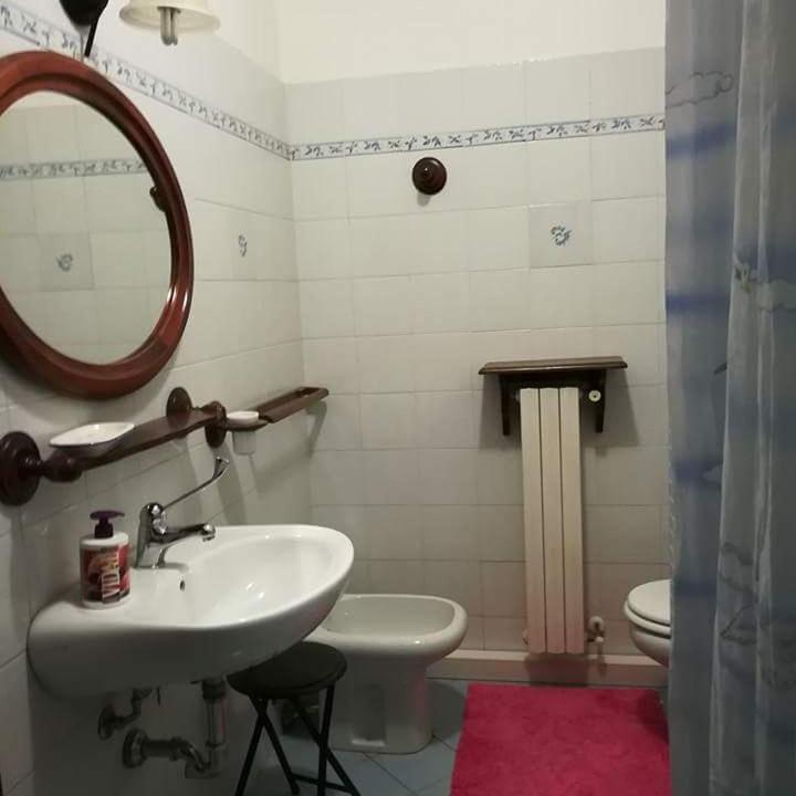 B&B L'Isola Di Casa ブレンバーテ エクステリア 写真