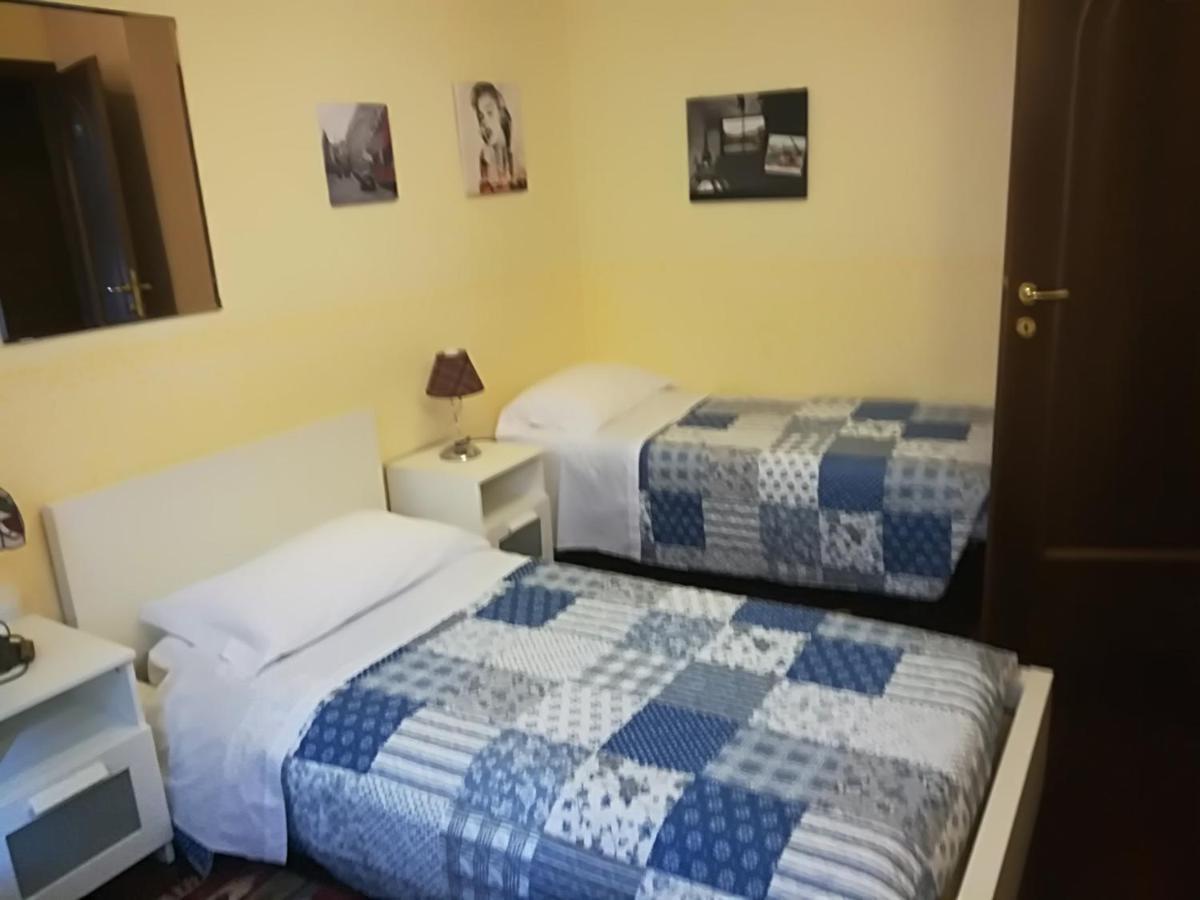 B&B L'Isola Di Casa ブレンバーテ エクステリア 写真