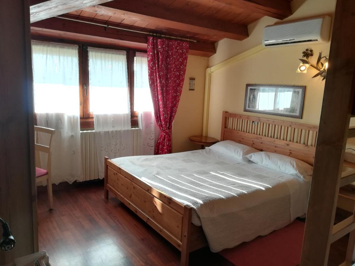 B&B L'Isola Di Casa ブレンバーテ エクステリア 写真